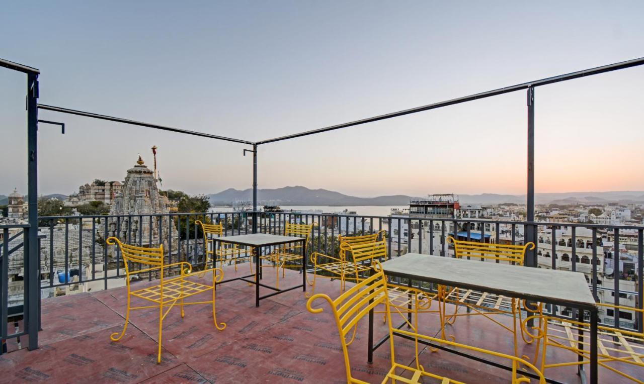 Treebo The Fresco Lake Pichola Hotel Udaipur Exterior photo